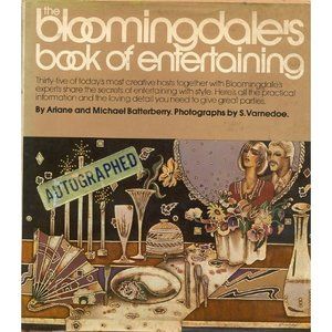 Bloomingdales Book of Entertaining (Hardcover)